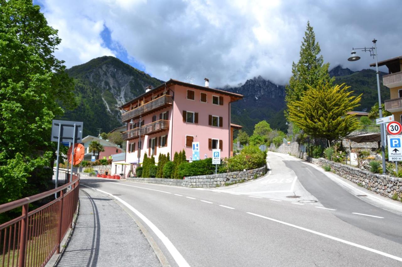 Tenno Appartamenti Garda Lake Екстер'єр фото