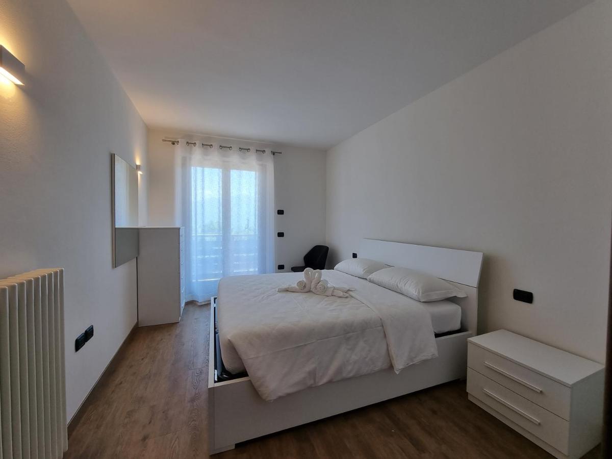Tenno Appartamenti Garda Lake Екстер'єр фото