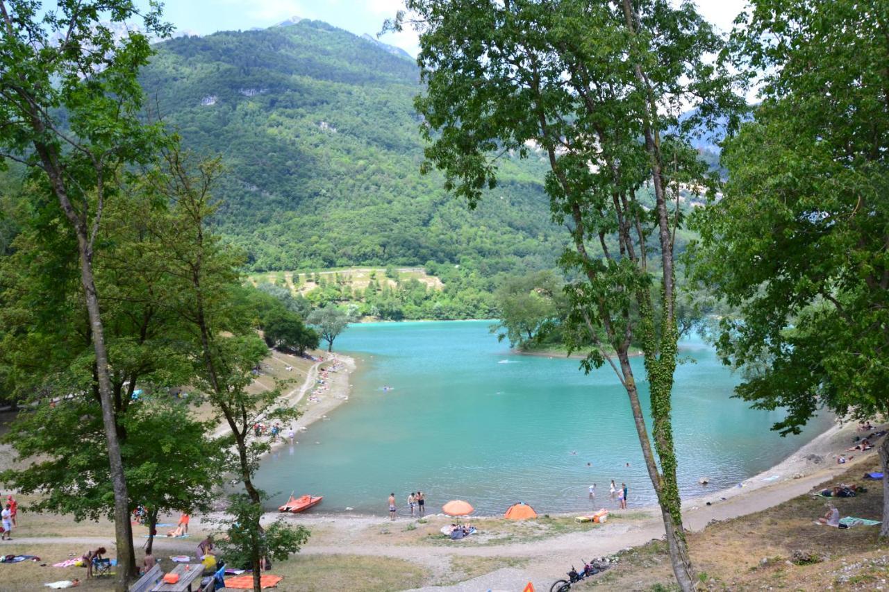 Tenno Appartamenti Garda Lake Екстер'єр фото